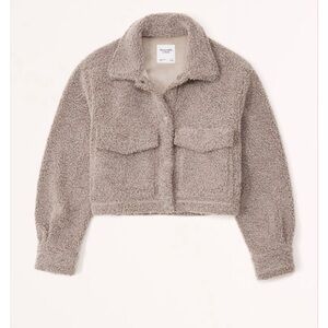 Abercrombie & Fitch Cropped Sherpa Jacket Size Large NWOT Boucle